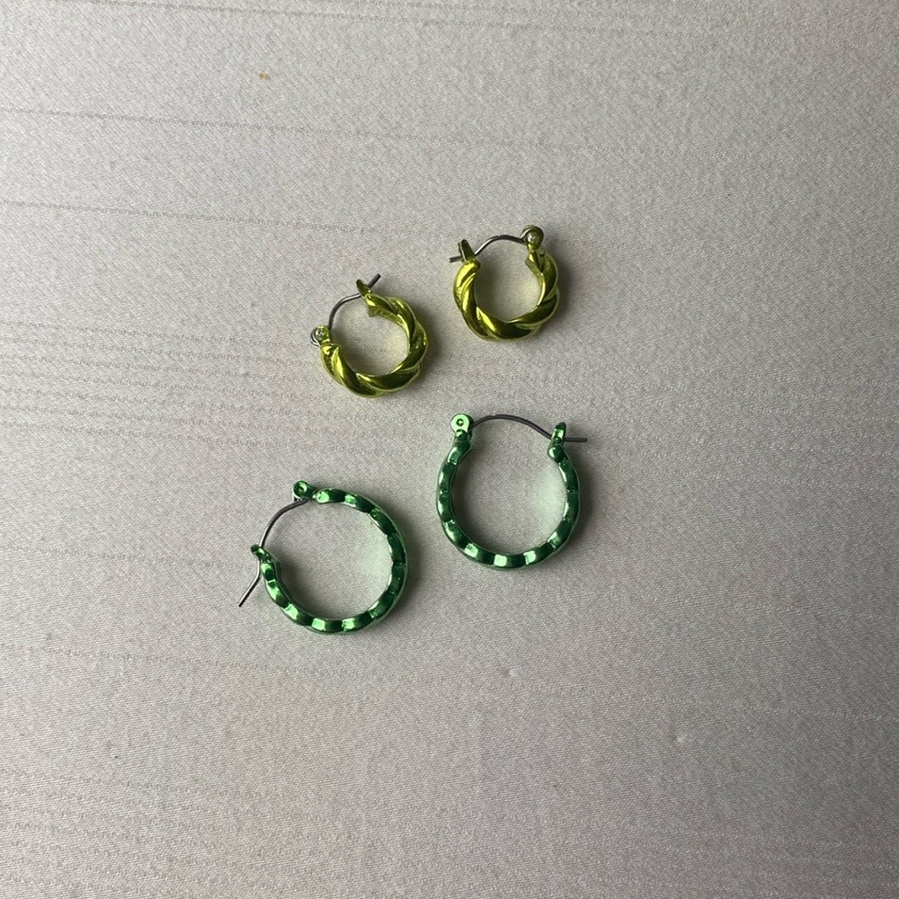 2 pack green hoops🐢🐛🌴